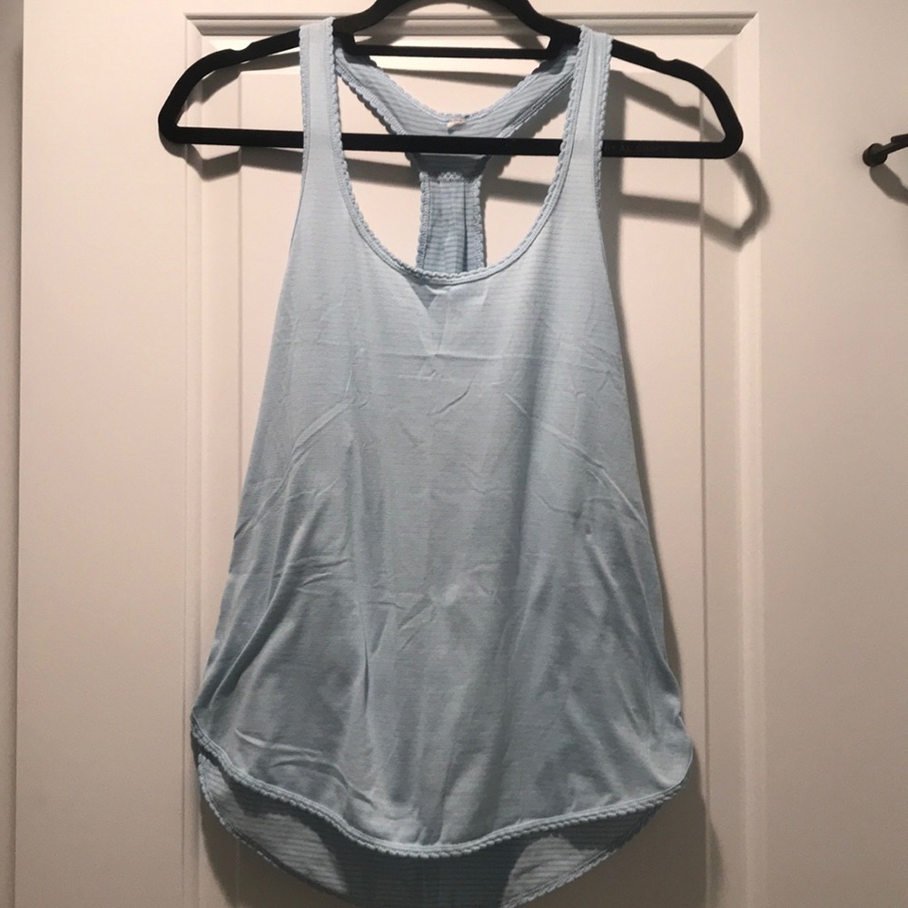 Lululemon tank